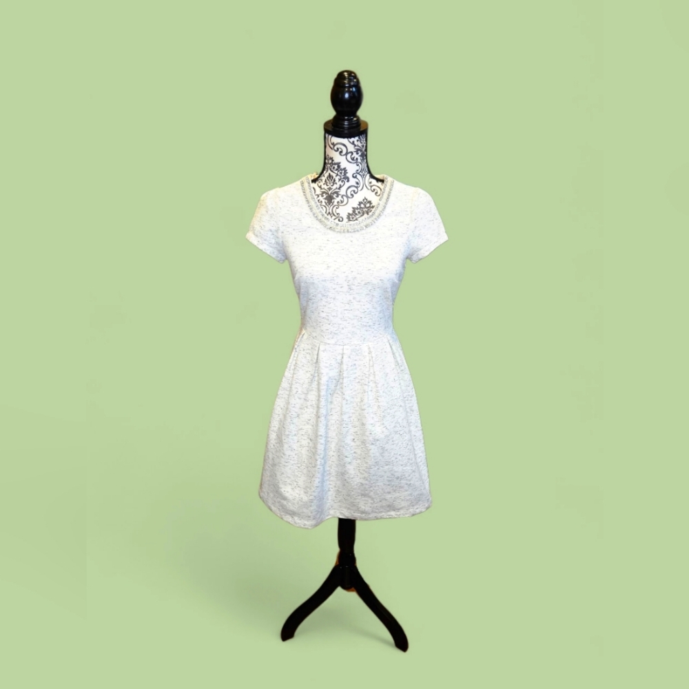 Maison Jules Short Sleeve Heathered A-line Dress W/ Jeweled Neckline SZ S